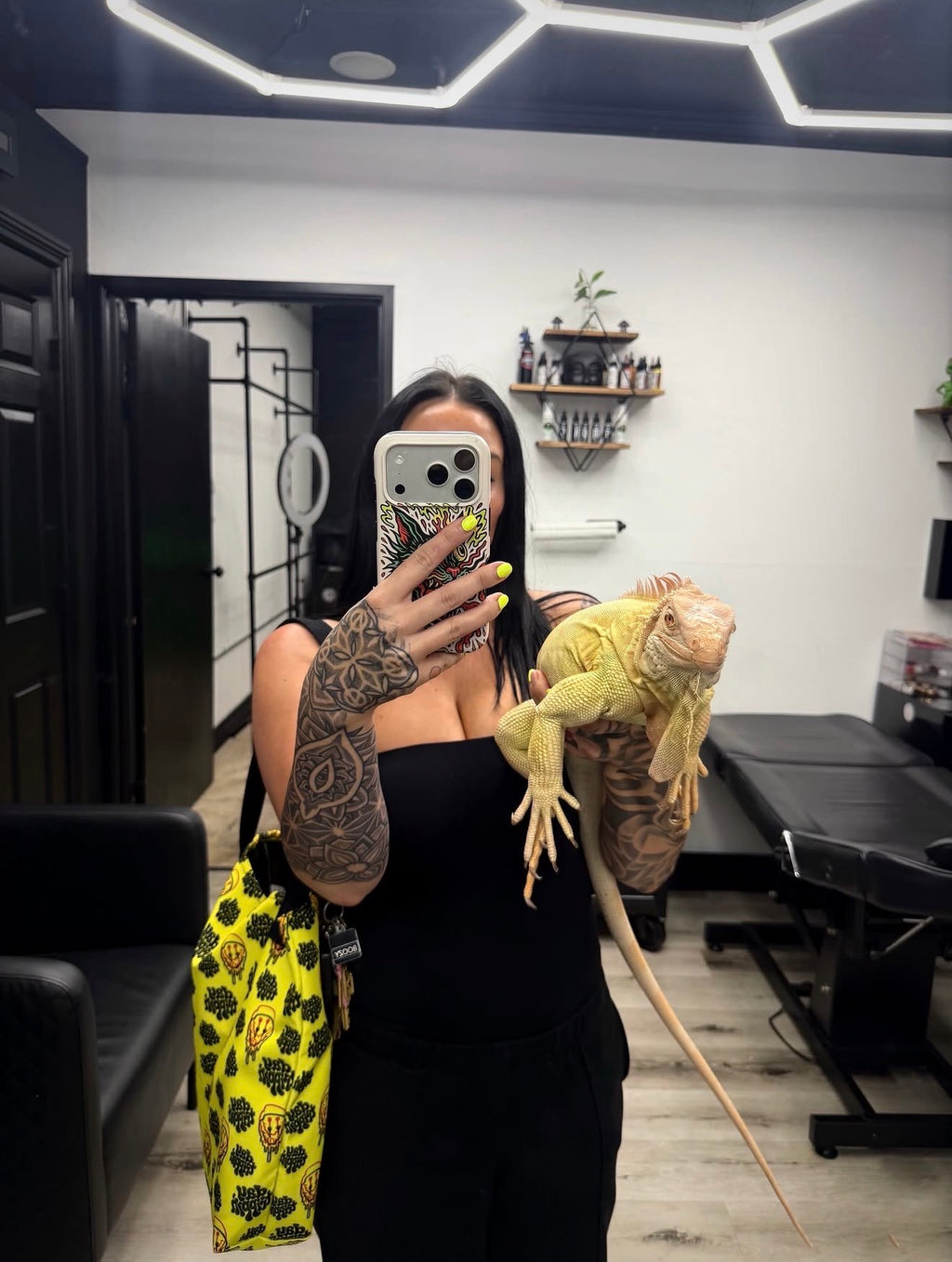 Day Trippin' Yellow Large Tote Bag